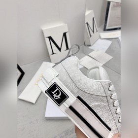 Dior 2023 весенняя ограниченная серия для пар, модель с большим я