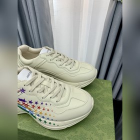 Пара обуви Gucci в стиле «папа» из состаренной кожи с угловатыми 
