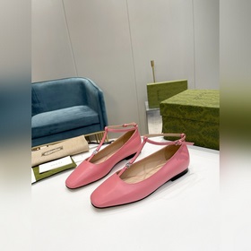 Gucci высшего качества Материал： кожа овцы смешанной породы класс