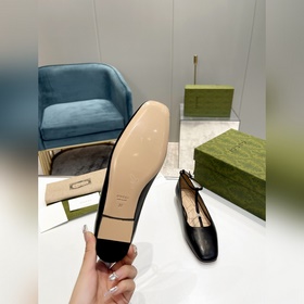 Gucci высшего качества Материал： кожа овцы смешанной породы класс