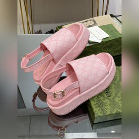 Gucci 2023 летняя новинка — женские сандалии на платформе. Высоча