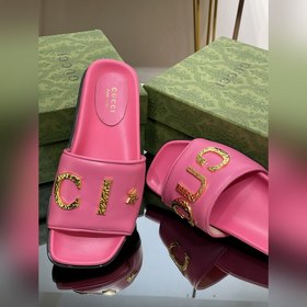 Новинка лета 2023 года от Gucci — высококачественные тапочки с ло