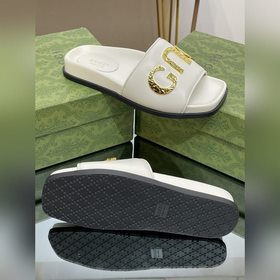 Новинка лета 2023 года от Gucci： высококачественные тапочки с лог