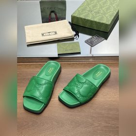 Новинка лета 2023 года от Gucci — высококачественные тапочки с 5D