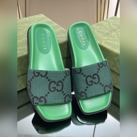 Новинка лета 2023 года от Gucci — высококачественные тапочки с 5D