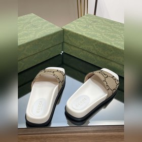 Новинка лета 2023 года от Gucci — высококачественные тапочки с 5D