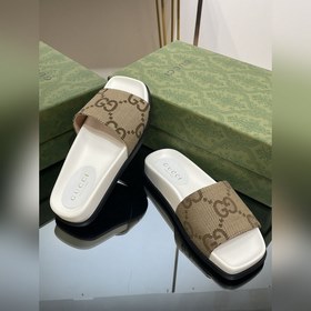 Новинка лета 2023 года от Gucci — высококачественные тапочки с 5D