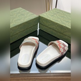 Новинка лета 2023 года от Gucci： высококачественные тапочки, 5D-в