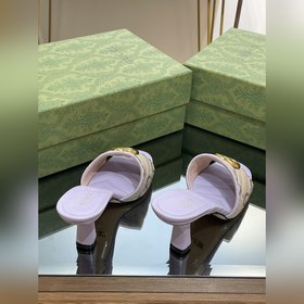 Новинки Gucci на лето 2023 года Женские тапочки с двойной пряжко