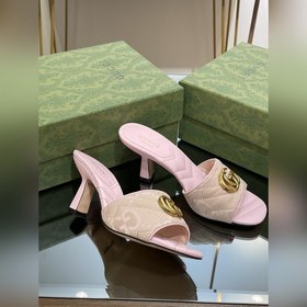 Новые модели Gucci на лето 2023 года Женские сандалии с двойной 