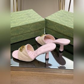 Новые модели Gucci на лето 2023 года Женские сандалии с двойной 