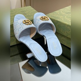 Новые модели Gucci на лето 2023 года Женские сандалии с двойной 