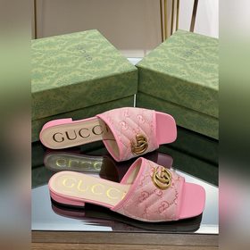 Новинка лета 2023 года от Gucci： тапочки с двойным G, 5D-вышивка 