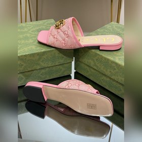 Новинка лета 2023 года от Gucci： тапочки с двойным G, 5D-вышивка 