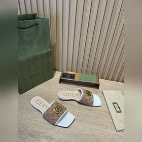 Сандалии Gucci с двойной металлической фурнитурой, классический у