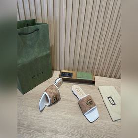 Сандалии Gucci с двойной металлической фурнитурой, классический у