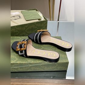 Gucci, последние тапочки с бамбуковой пряжкой, приобретенные в оф