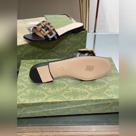 Gucci, последние тапочки с бамбуковой пряжкой, приобретенные в оф