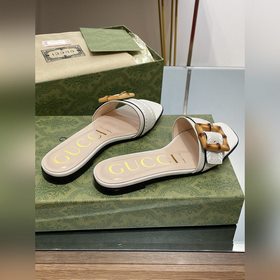Gucci, последние тапочки с бамбуковой пряжкой, приобретенные в оф