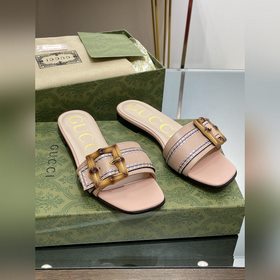 Gucci, последние тапочки с бамбуковой пряжкой, приобретенные в оф