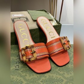 Gucci, последние тапочки с бамбуковой пряжкой, приобретенные в оф