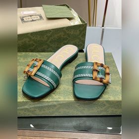 Gucci, последние тапочки с бамбуковой пряжкой, приобретенные в оф