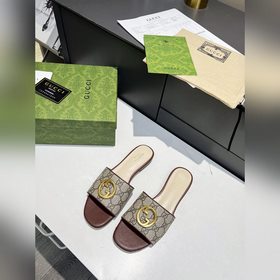 Новая модель Gucci 2023. Тапочки 35-43.