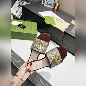 Новая модель Gucci 2023. Тапочки 35-43.