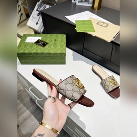 Новая модель Gucci 2023. Тапочки 35-43.