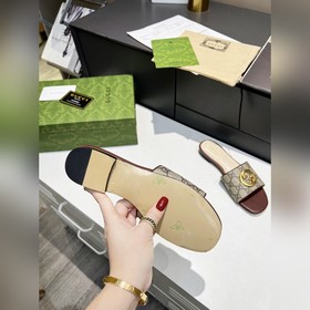 Новая модель Gucci 2023. Тапочки 35-43.