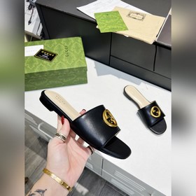 Новая модель Gucci 2023. Тапочки 35-43.