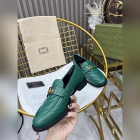 Новейшая модель туфель GUCCI с подиума. Модные, элегантные и унив