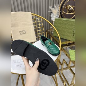 Новейшая модель туфель GUCCI с подиума. Модные, элегантные и унив