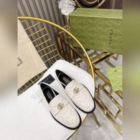 Новейшая модель туфель GUCCI с подиума. Модные, элегантные и унив
