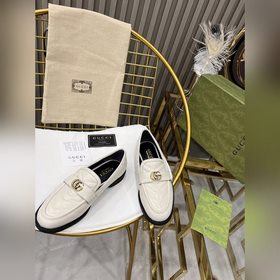 Новейшая модель туфель GUCCI с подиума. Модные, элегантные и унив
