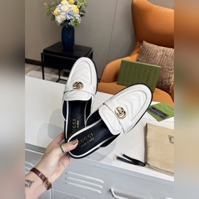Новейшая модель тапочек GUCCI с подиума. Модные, элегантные и уни