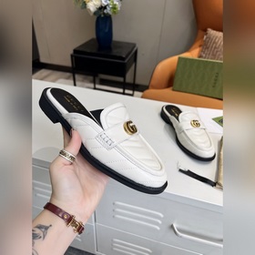 Новейшая модель тапочек GUCCI с подиума. Модные, элегантные и уни