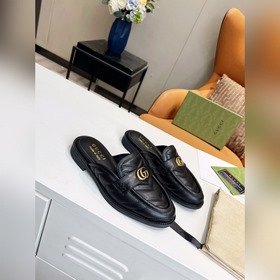 Новейшая модель тапочек GUCCI с подиума. Модные, элегантные и уни