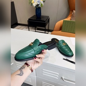 Новейшая модель тапочек GUCCI с подиума. Модные, элегантные и уни