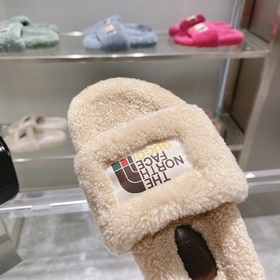 Новейшие модели на официальном сайте 【GUCCI Гуччи】 Высочайшее кач