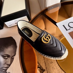 Рыбацкие ботинки Gucci (незаменимый элемент повседневного гардеро