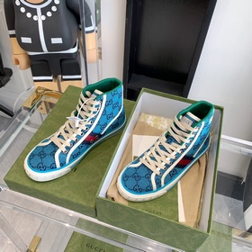 Обувь Gucci с высоким каблуком уже в продаже, обновление в магази