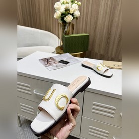Новые тапочки Gucci с фирменной металлической застежкой Gucci, ин