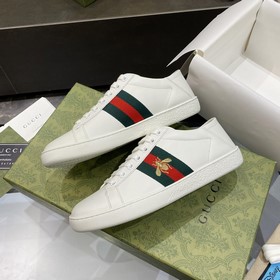 Версия Gucci с чипом высшего качества Белые кроссовки GG для пар 