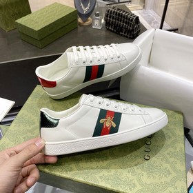 Версия Gucci с чипом высшего качества Белые кроссовки GG для пар 