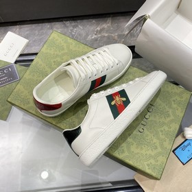 Версия Gucci с чипом высшего качества Белые кроссовки GG для пар 