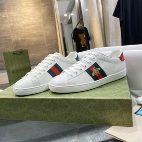 Версия Gucci с чипом высшего качества Белые кроссовки GG для пар 