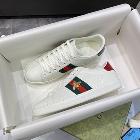 Версия Gucci с чипом высшего качества Белые кроссовки GG для пар 