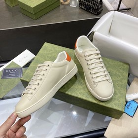 Версия Gucci с чипом высшего качества Белые кроссовки GG для пар 