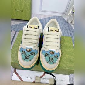 Gucci — новая версия. Пара обуви в стиле «маленькие грязные ботин